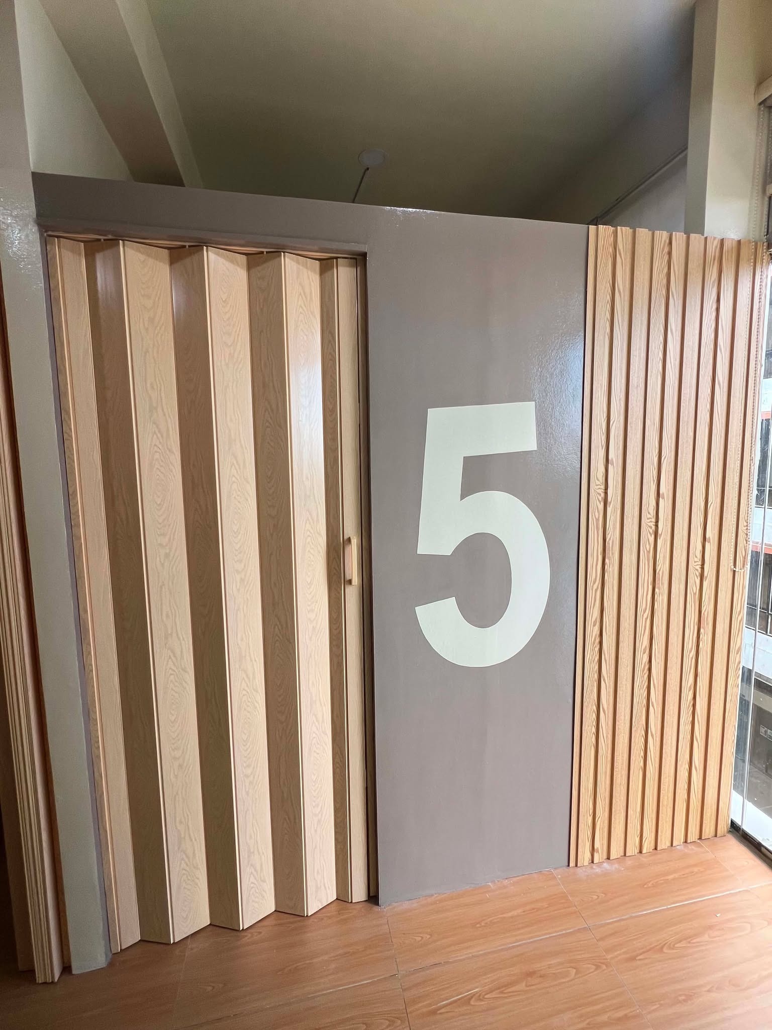 PINES 5人部屋Solo
